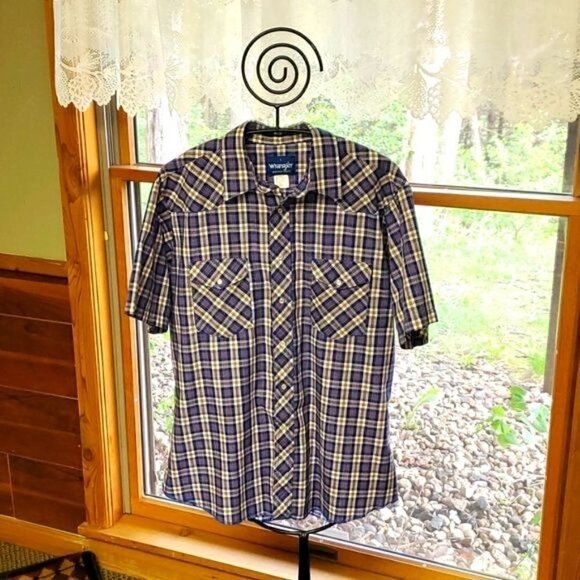 Wrangler Western Wear Sz. L Blue Plaid Pearl Snap SS Casual Button Down Shirt - Picture 1 of 14